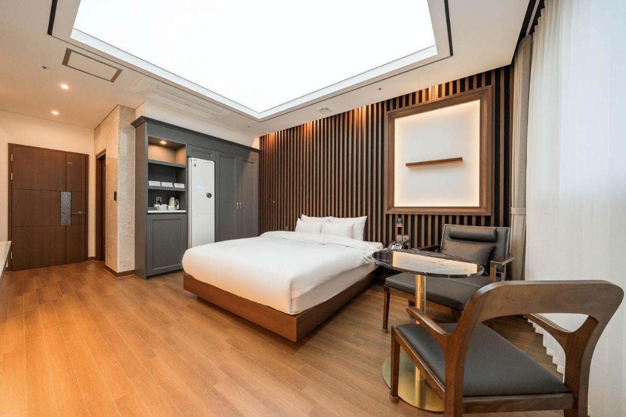 Hotel Demer 木浦市 外观 照片