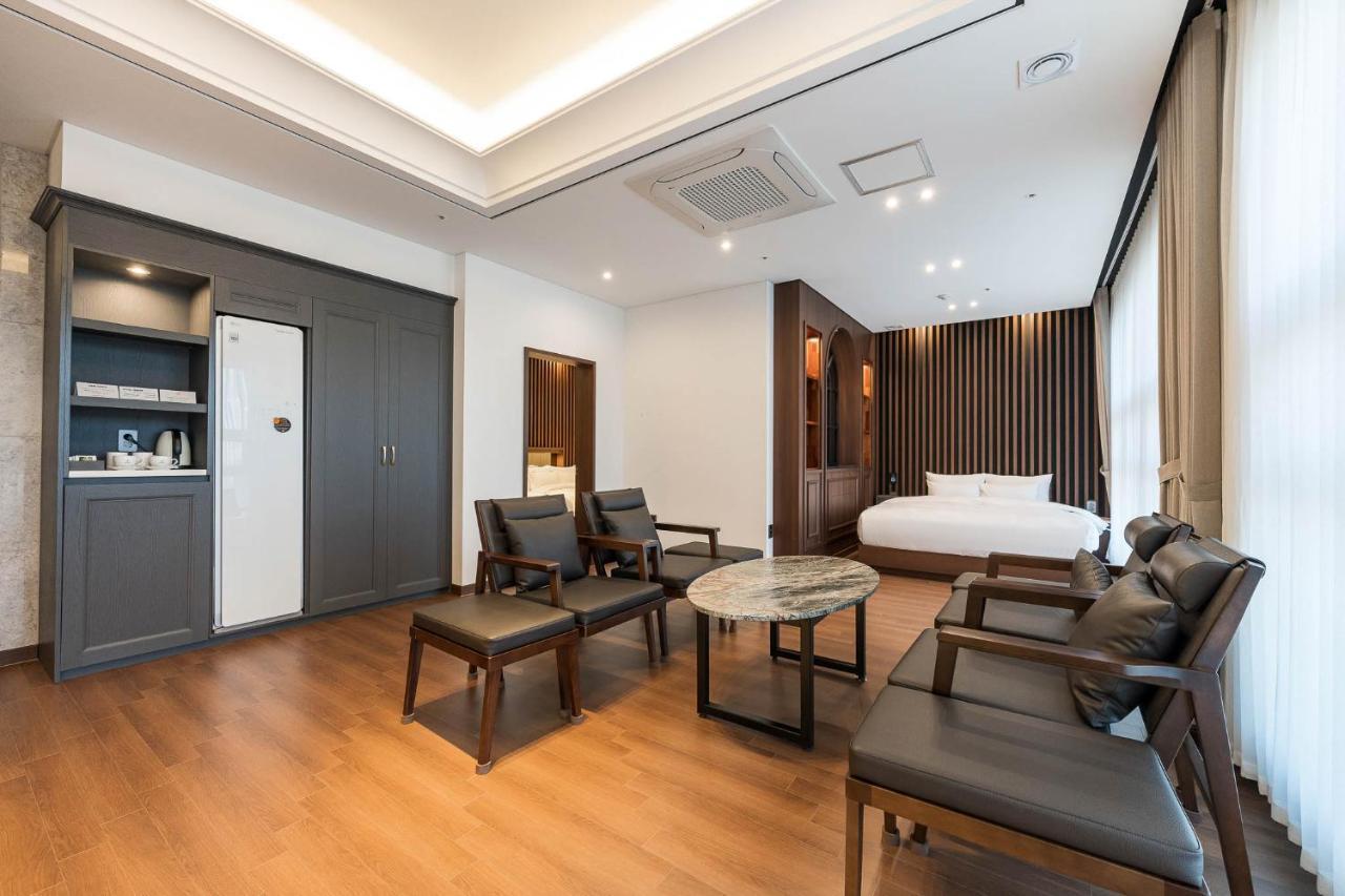 Hotel Demer 木浦市 外观 照片